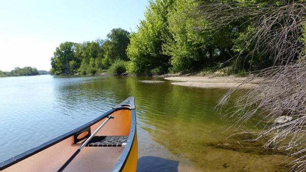 Camping Les Portes De Sancerre Saint-Satur Exterior foto